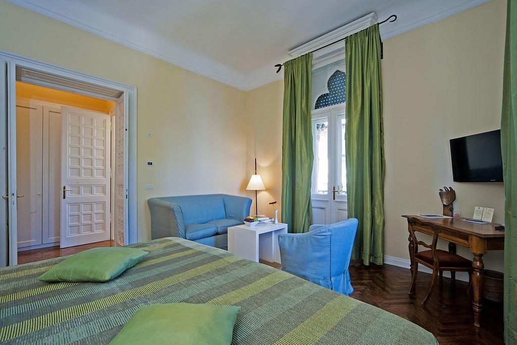 Hotel Villa Astra Lovran Quarto foto